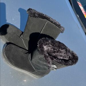 Kohl's Black Faux Fur Winter Boots